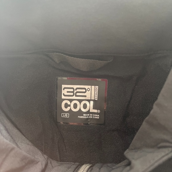 32 Degrees Black Jacket - Picture 4 of 7